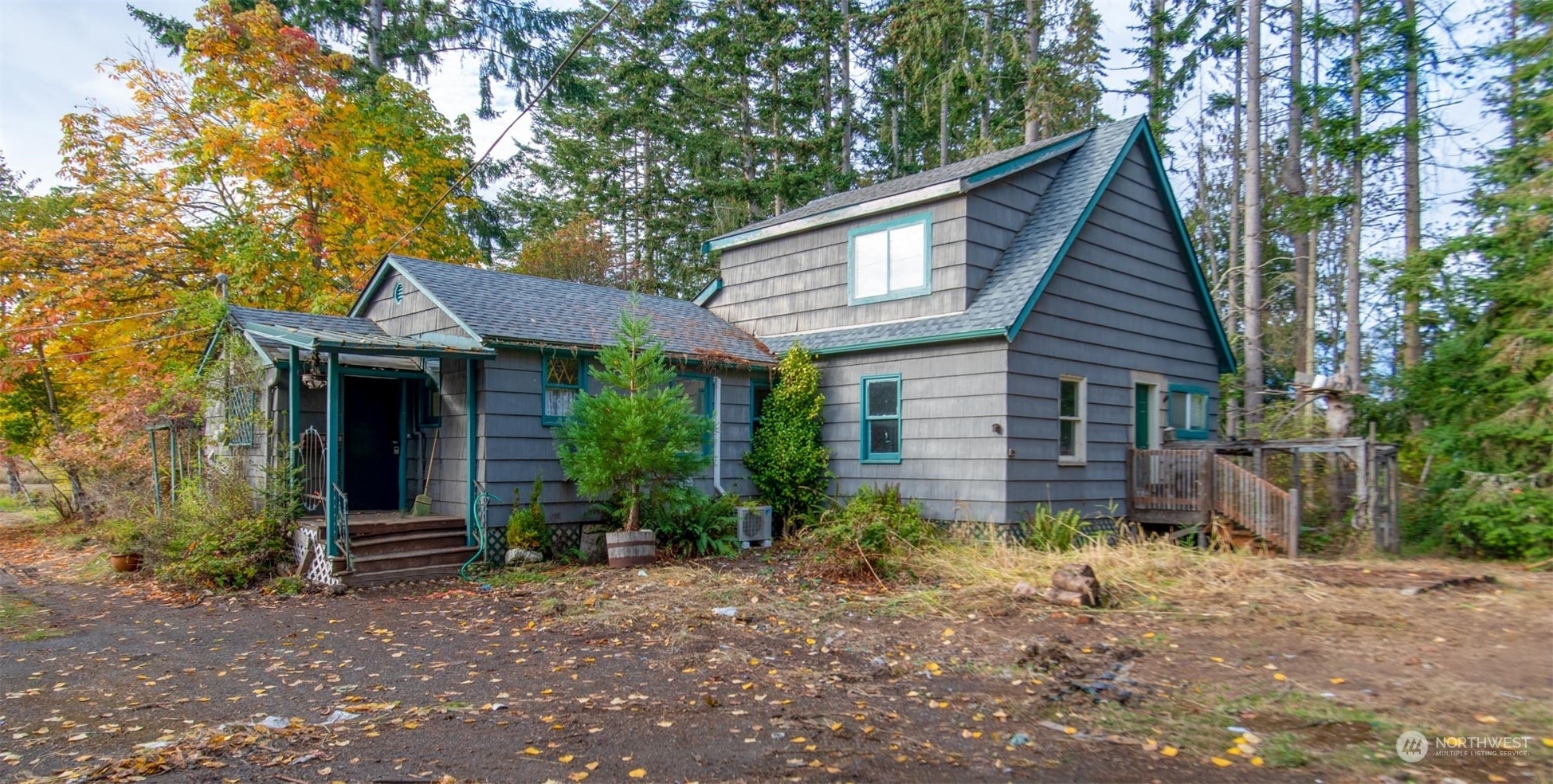 Property Photo:  725 Monroe Road  WA 98362 