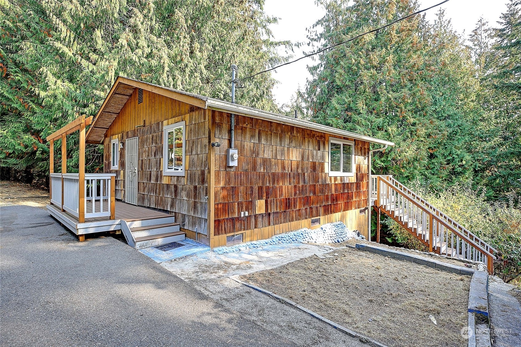 Property Photo: 811 Martin Road WA 98282