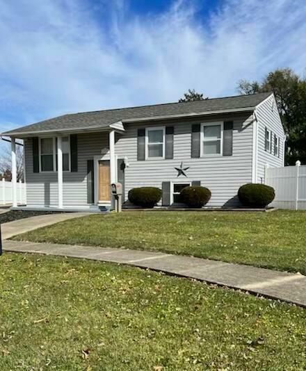 Property Photo: 4922 Lindel Court OH 43207