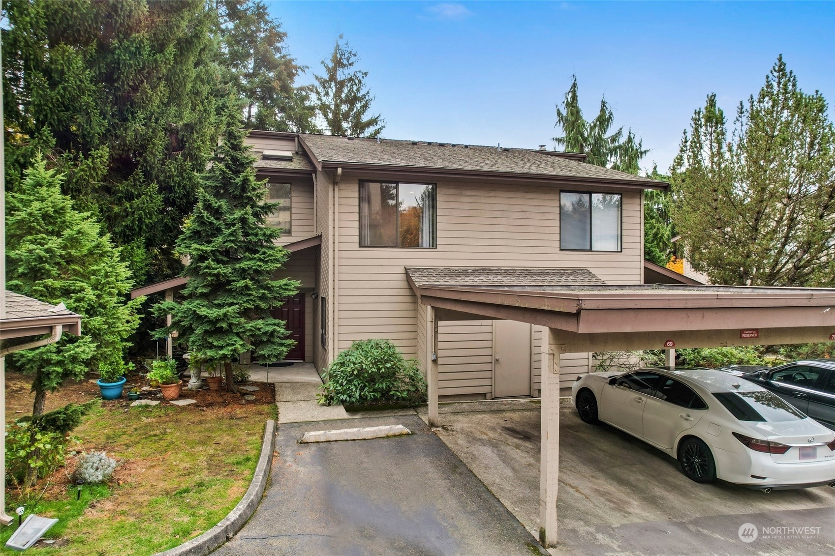 Property Photo:  15158 Sunwood Boulevard Ss21  WA 98188 