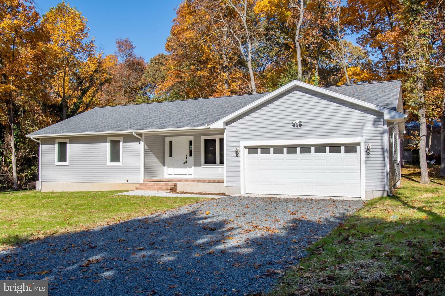 Property Photo:  106 Drake Road  MD 21620 