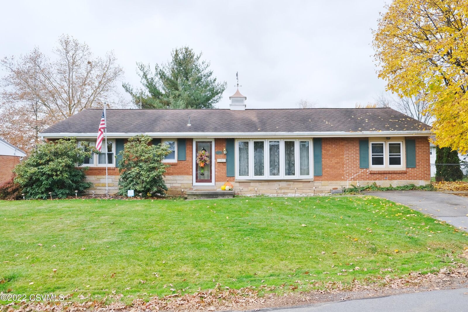 Property Photo:  1127 St Anthony Street  PA 17837 