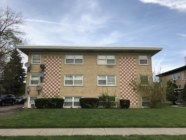 Property Photo:  10931 S Lloyd Drive 2A  IL 60482 