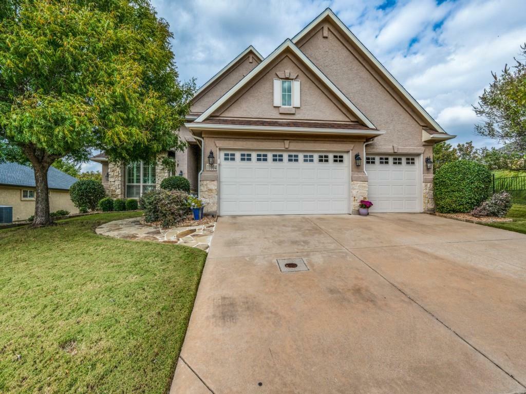 Property Photo: 11004 La Jolla Way TX 76207