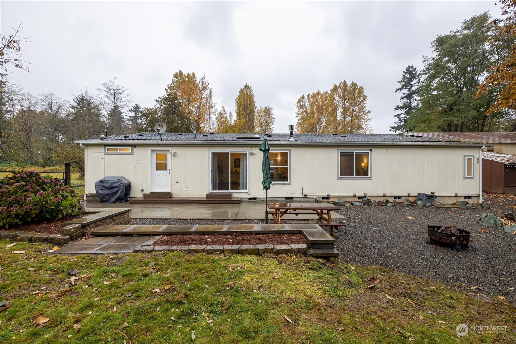 Property Photo: 3203 Bay Road WA 98248