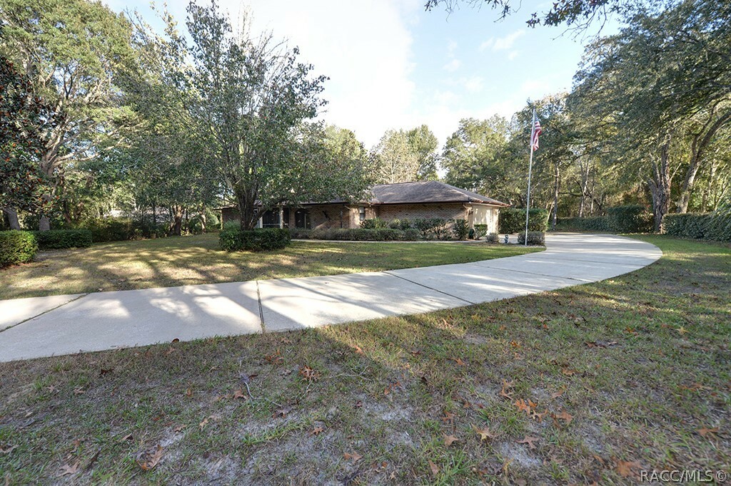 424 E Knightsbridge Place  Lecanto FL 34461 photo