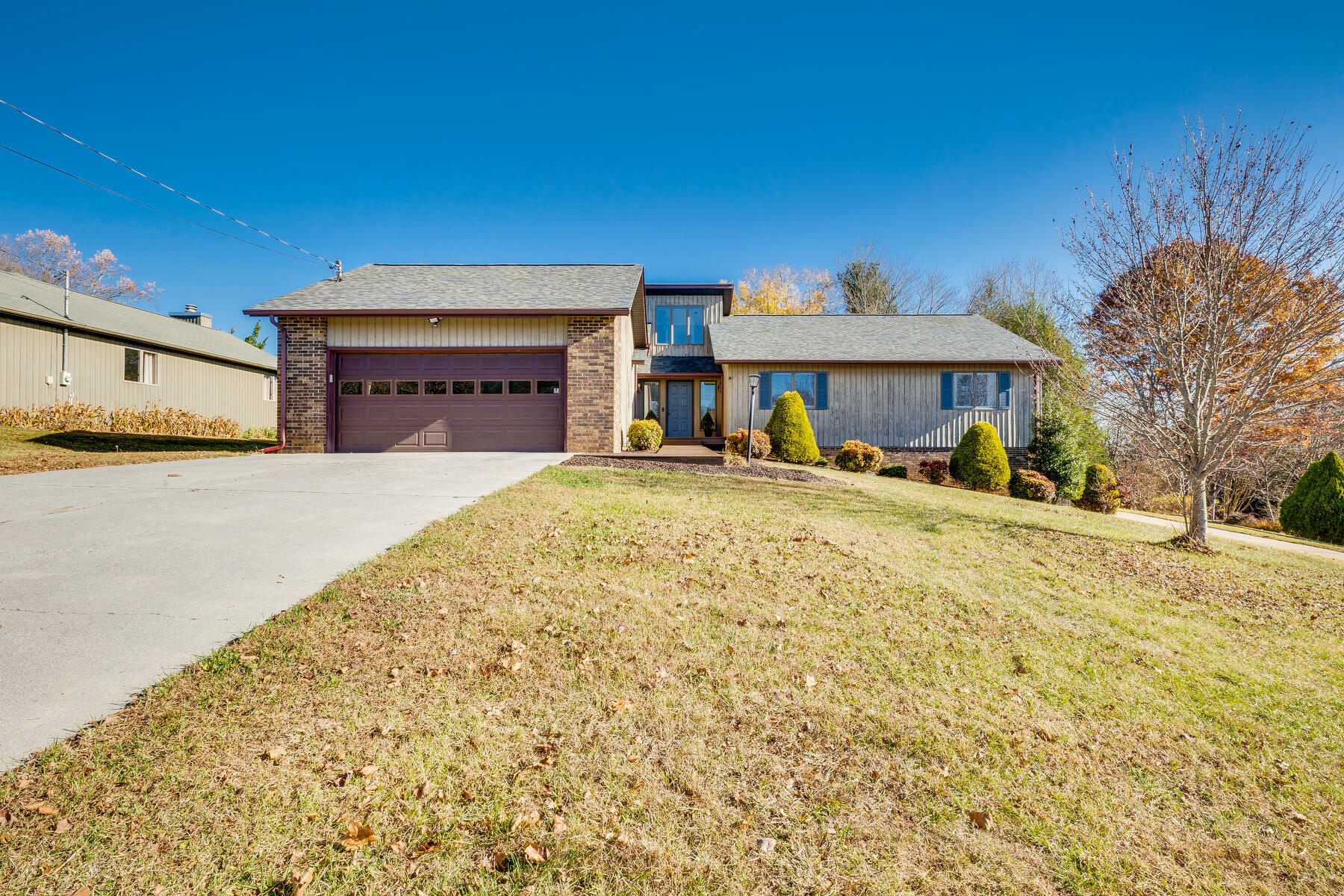 Property Photo:  421 Coralwood Drive  TN 37663 