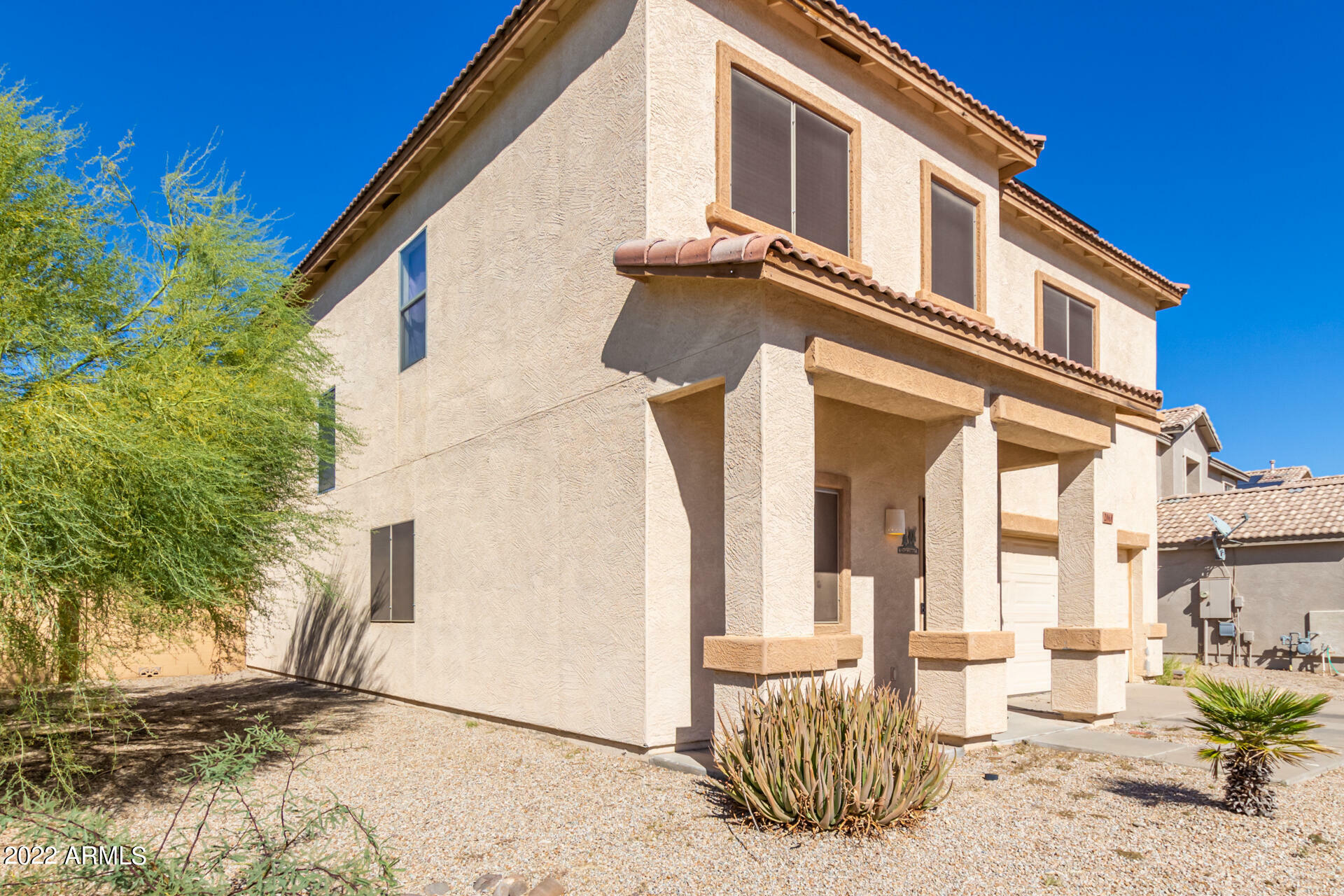 Property Photo:  2068 E Connemara Drive  AZ 85140 