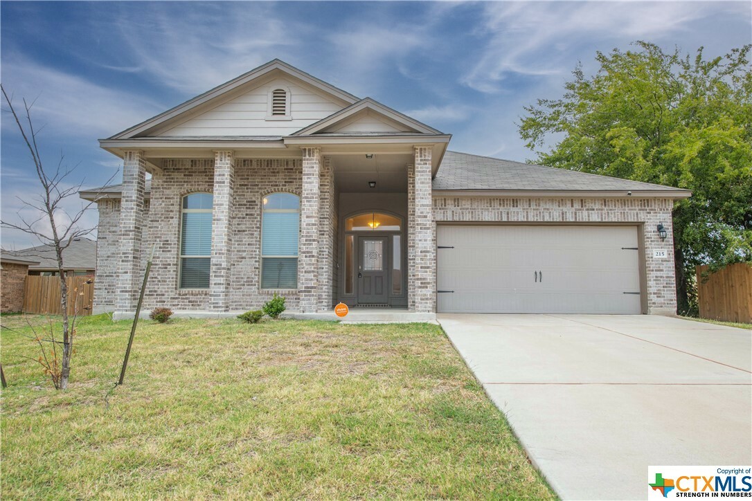 Property Photo:  215 Danielle Drive  TX 76542 