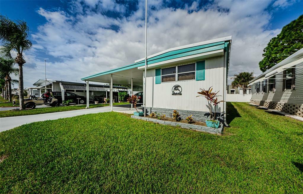 Property Photo: 157 Melody Lane FL 34689