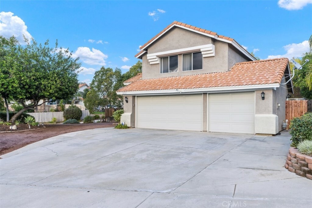 Property Photo:  29725 Stonewood Road  CA 92591 