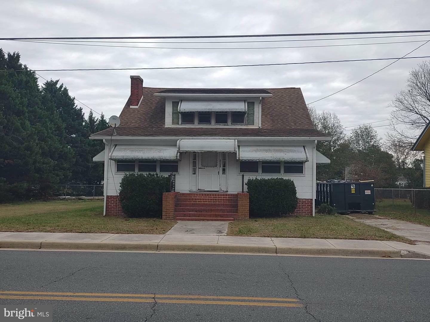 Property Photo:  213 W Main Street  MD 21826 