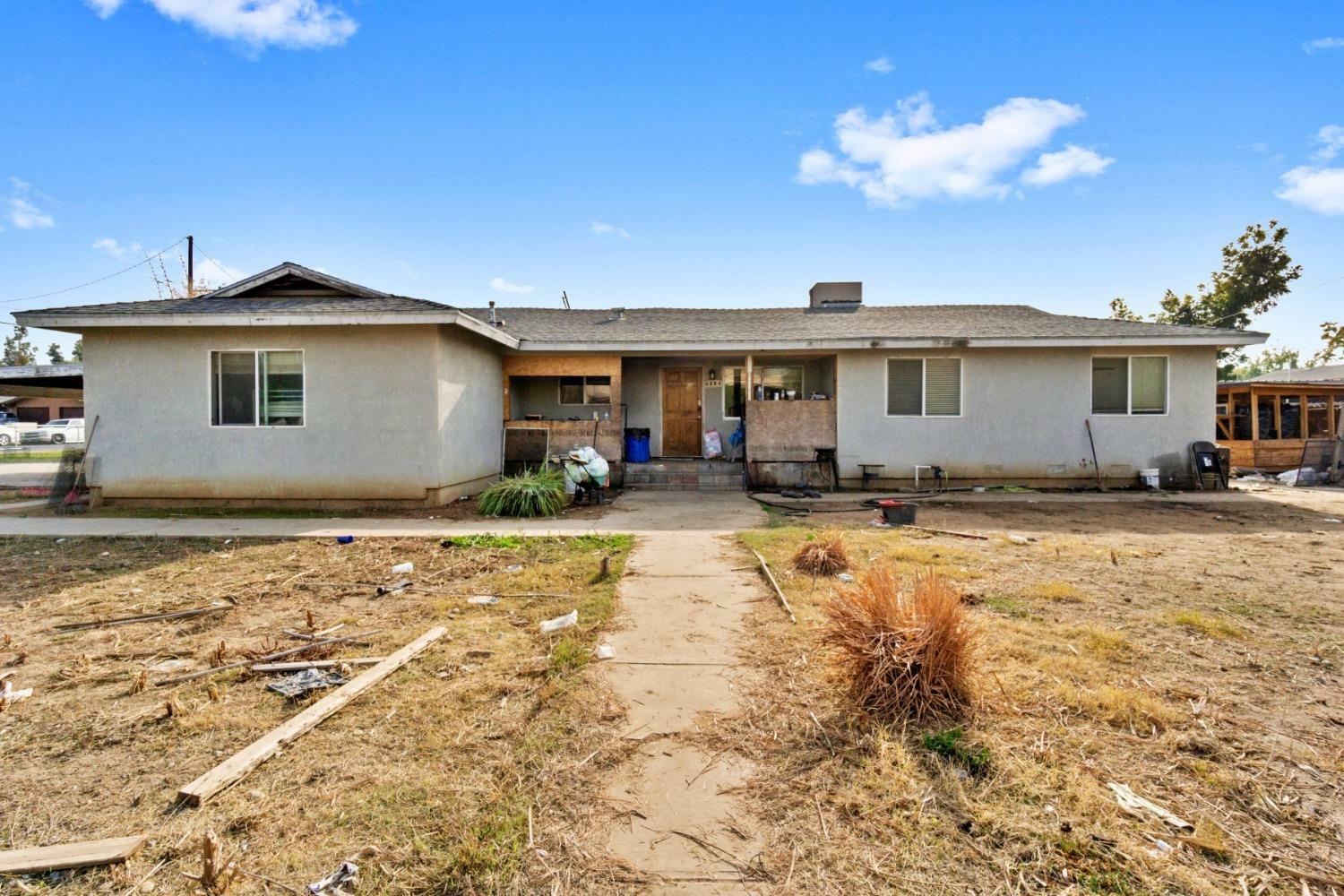 Property Photo:  5384 E Tulare Avenue  CA 93727 