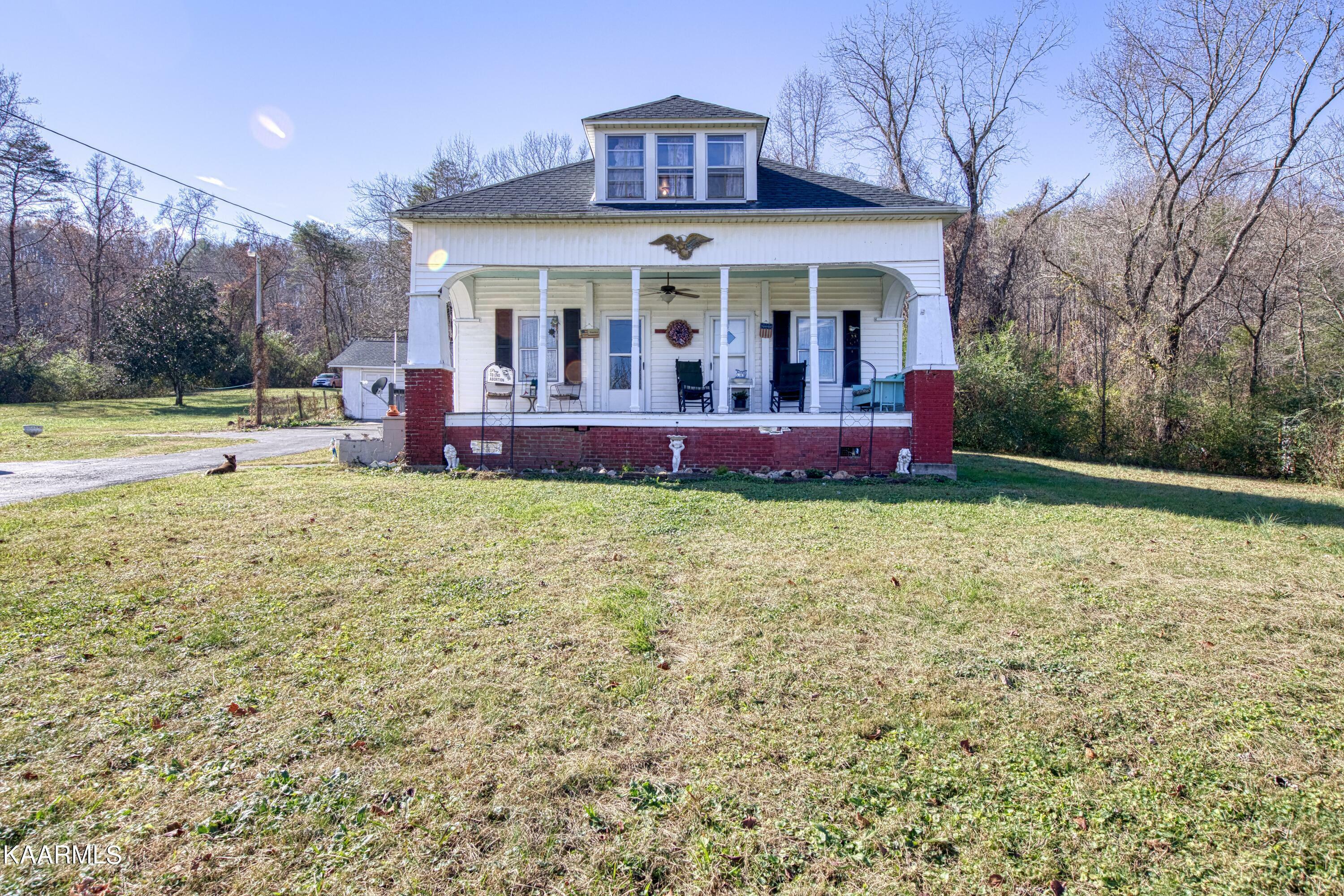 Property Photo:  246 Old Lake City Hwy  TN 37769 