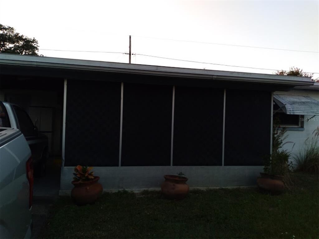 Property Photo: 11594 104th Street FL 33773