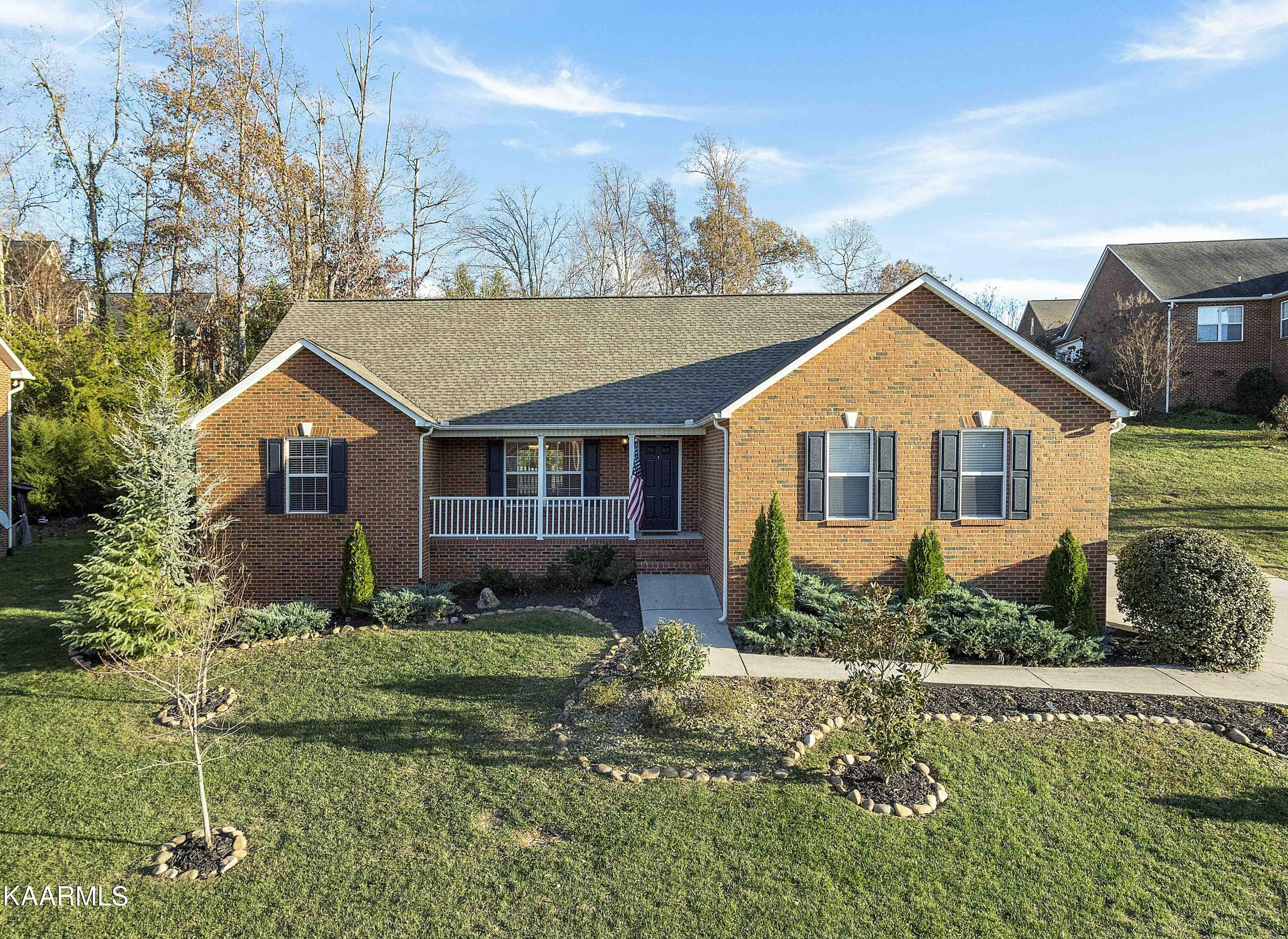 Property Photo:  1562 Lewisbrooke Lane  TN 37922 