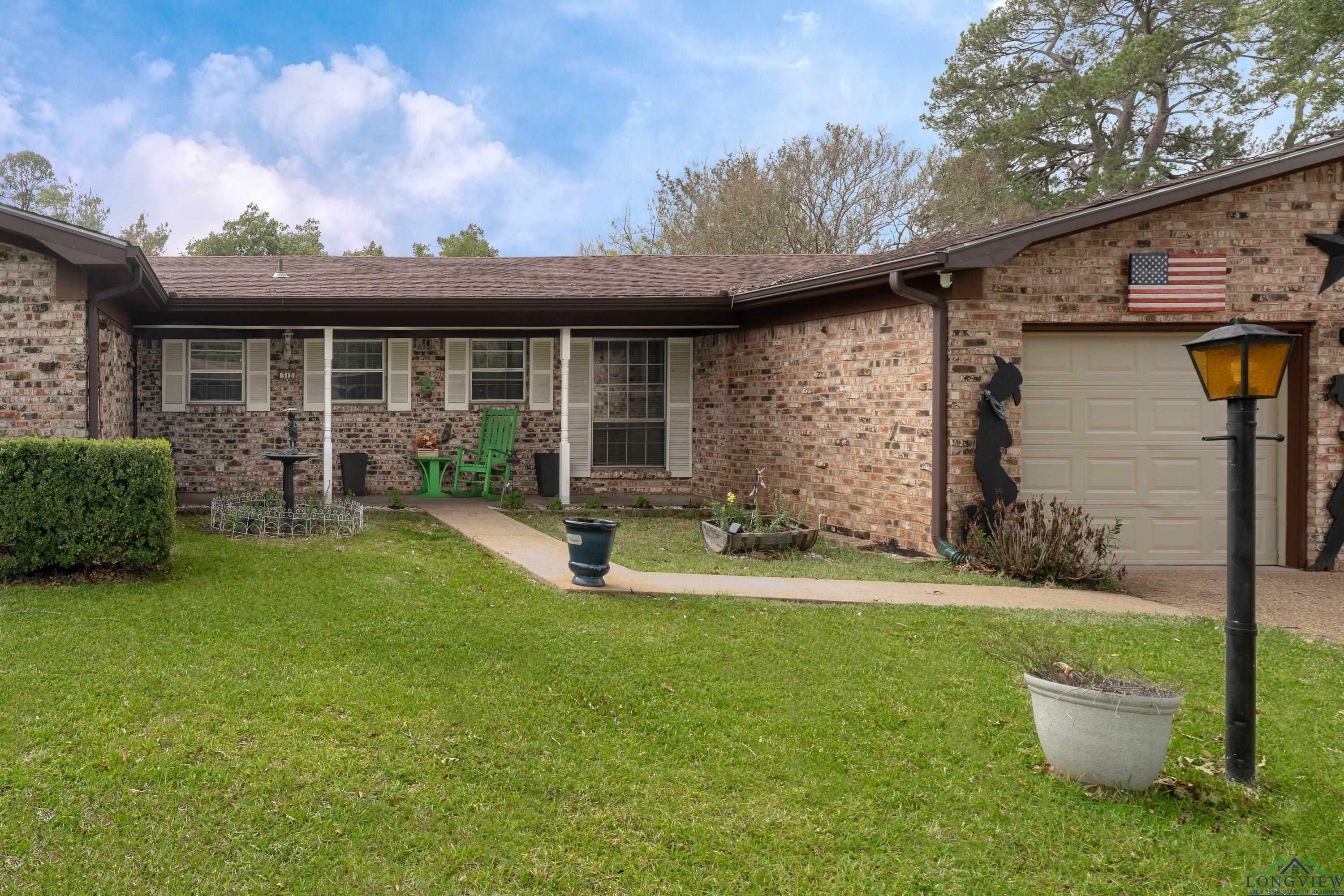 310 E Brentwood  Longview TX 75604 photo