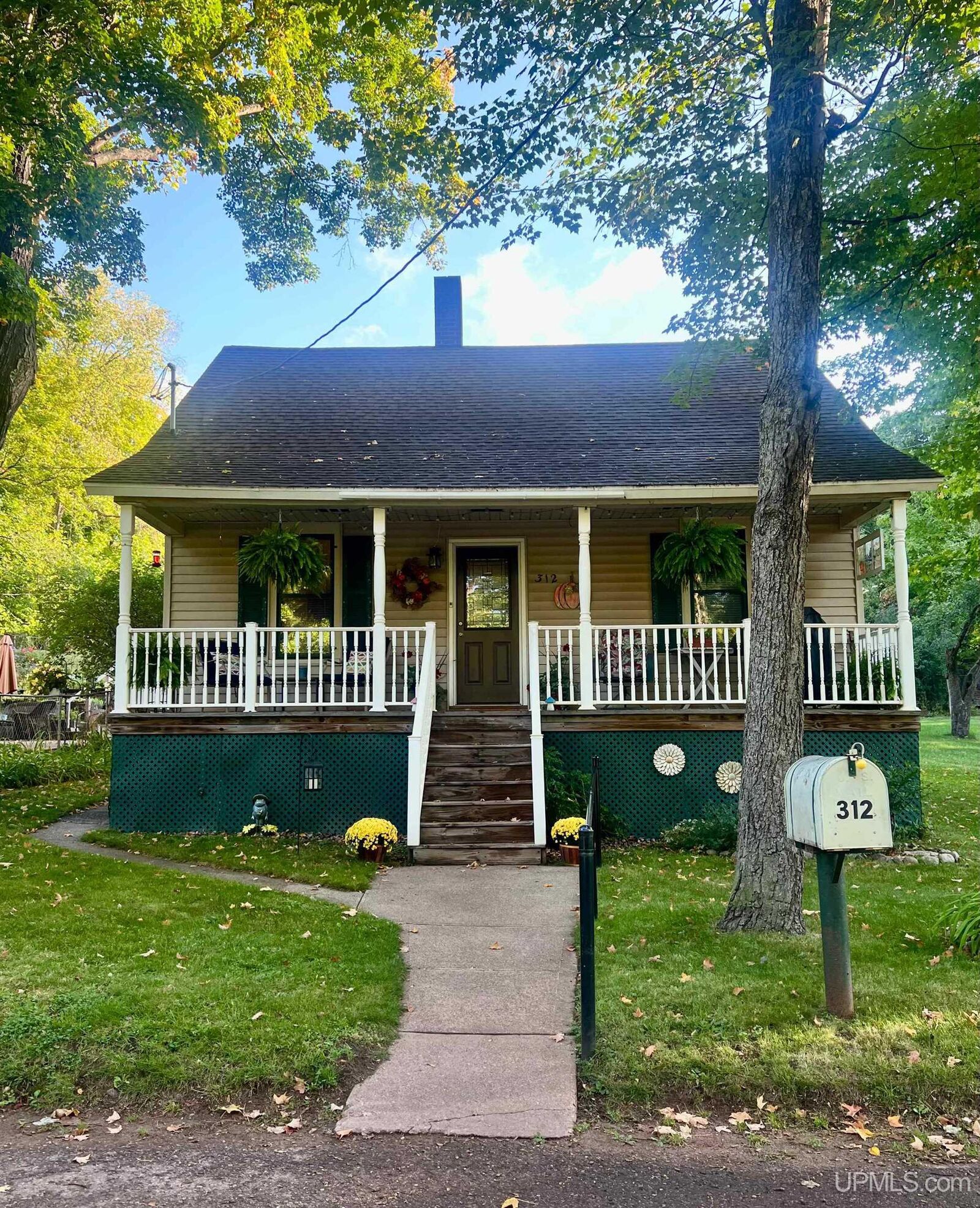 Property Photo:  312 Rolling Mill Rd  MI 49866 