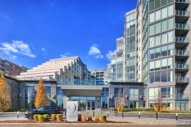Property Photo: 9 Ave At Port Imperial 319 NJ 07093