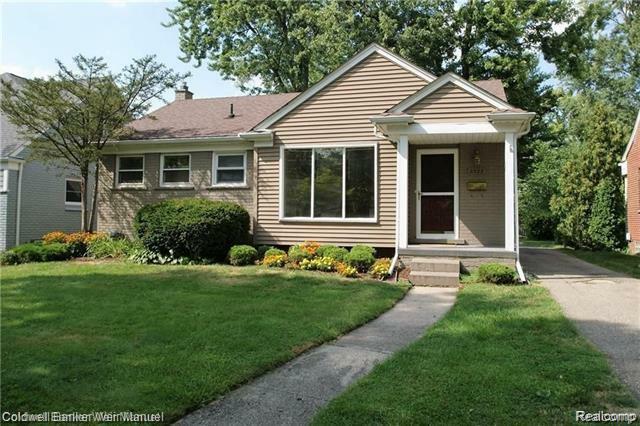 Property Photo:  2323 Buckingham Ave.  MI 48009 