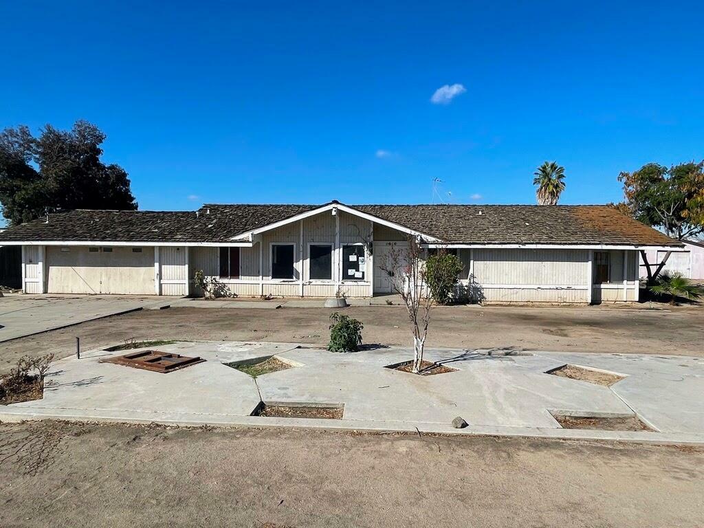 4288 Merritt Drive  Traver CA 93673 photo