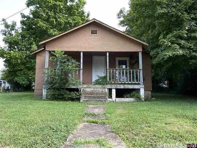 Property Photo:  602 E Main Street  AR 72634-0000 