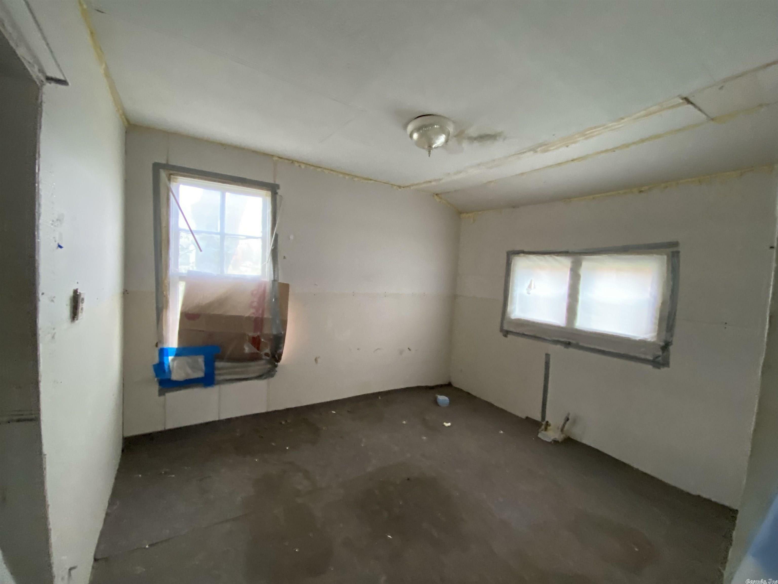 Property Photo:  305 Panther Avenue  AR 72634-0000 
