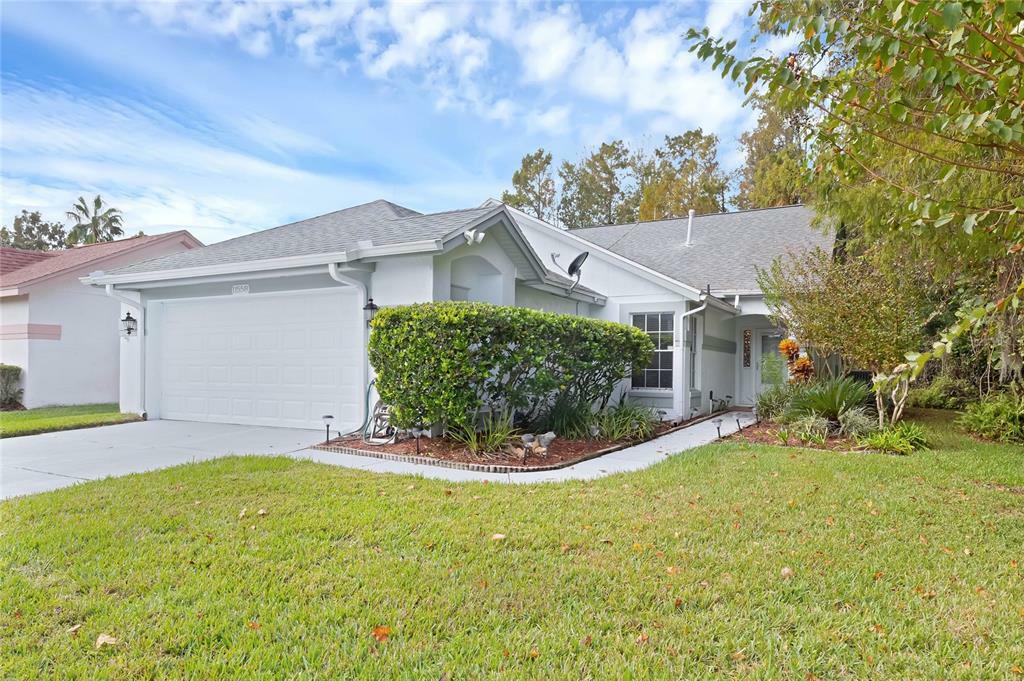 Property Photo:  11558 Peachstone Lane  FL 32821 