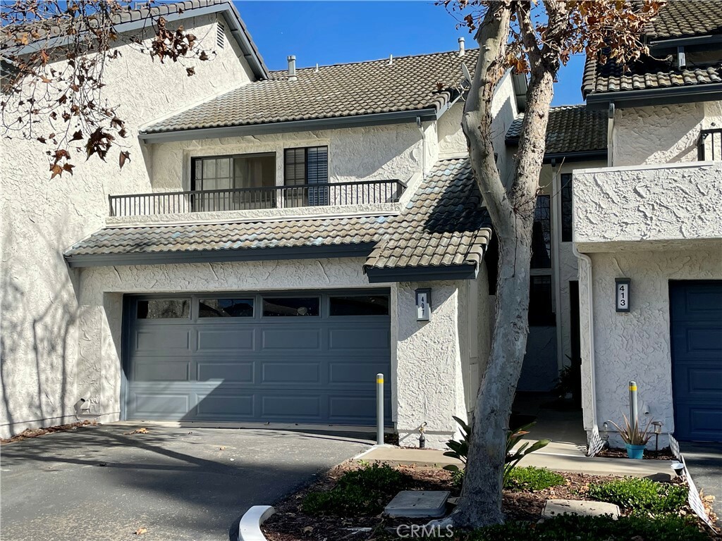 Property Photo:  407 N Center Court  CA 93455 