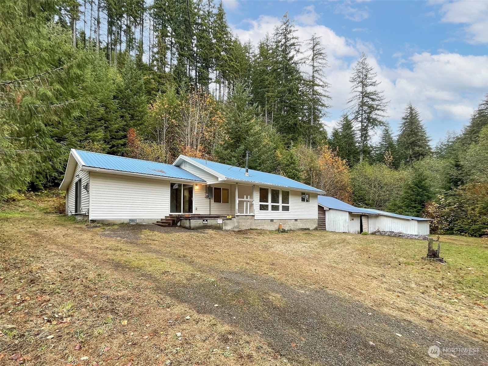 Property Photo:  1001 W Snider Road  WA 98363 