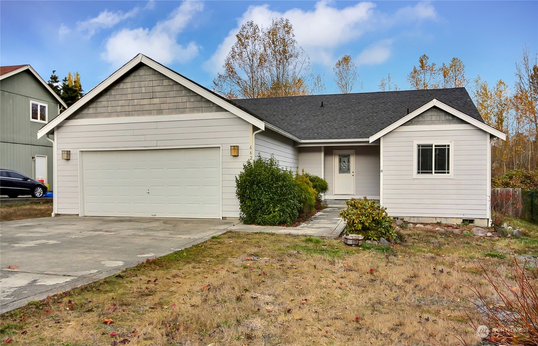 Property Photo:  662 Kaitlyn Street W  WA 98322 