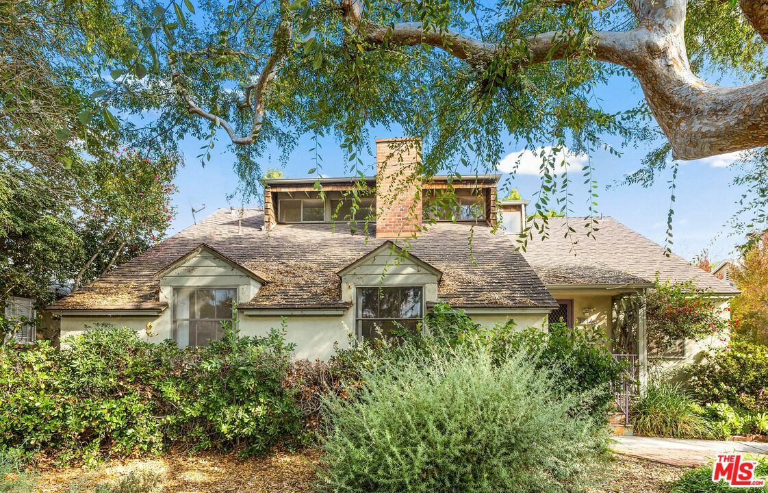 Property Photo: 3274 Corinth Ave CA 90066