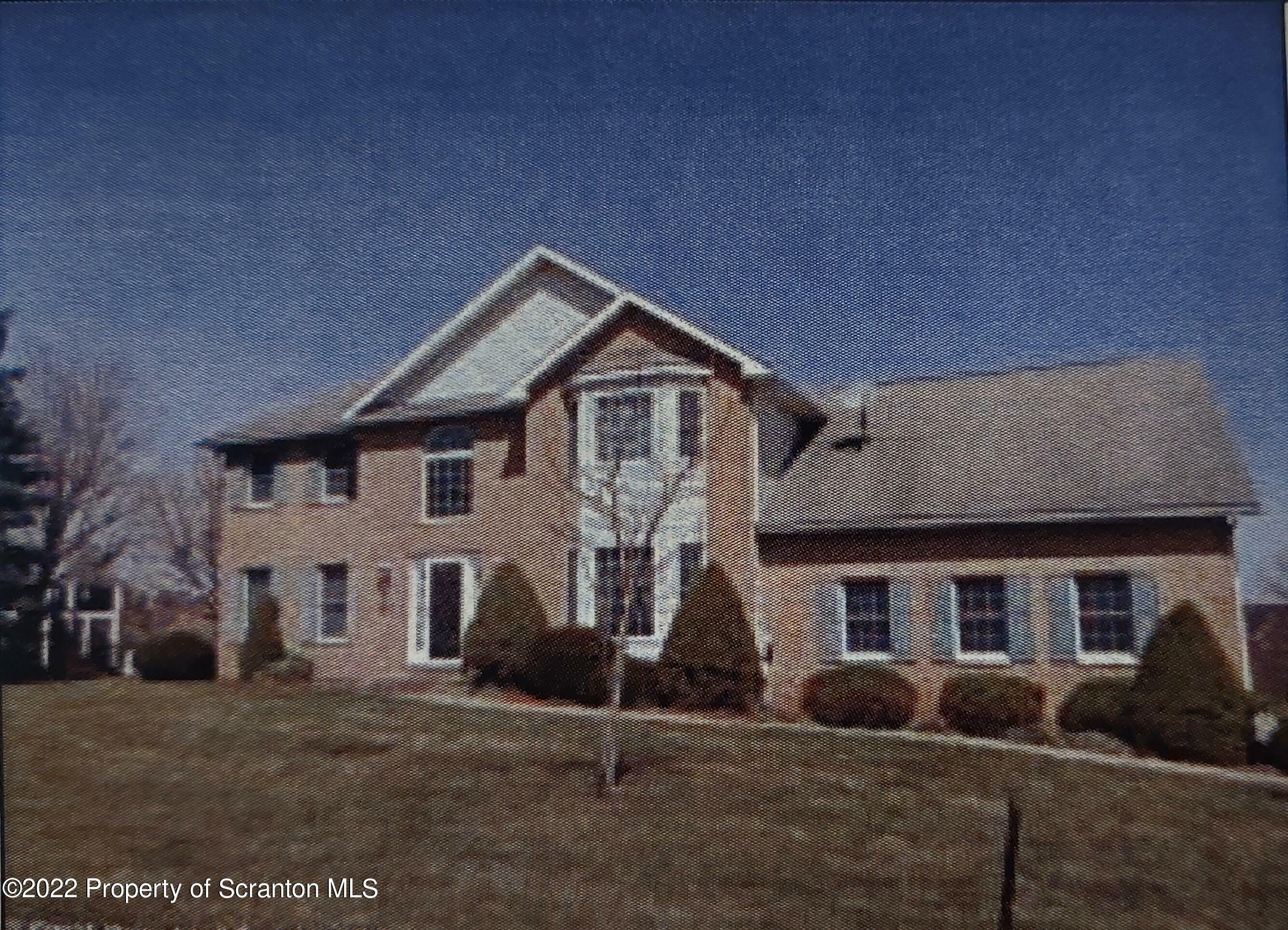 1014 Fairfield Circle  Clarks Summit PA 18411 photo