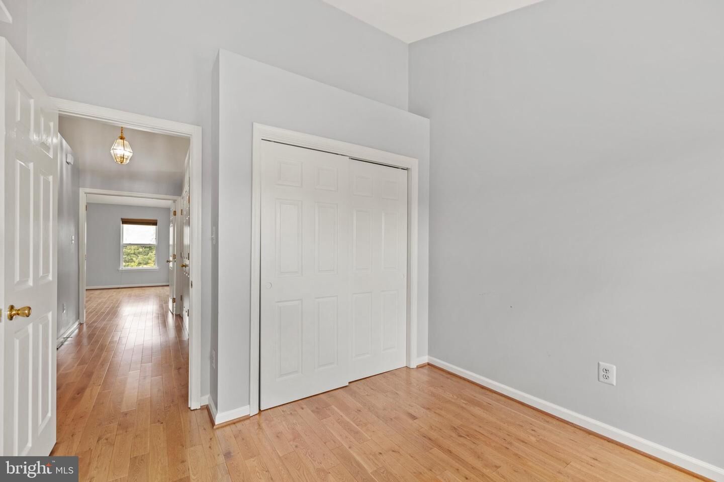 Property Photo: 8400 Alpaugh Street VA 20112