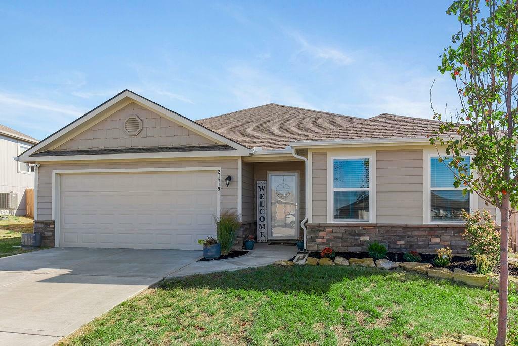 Property Photo:  21719 Franklin Street  KS 66083 