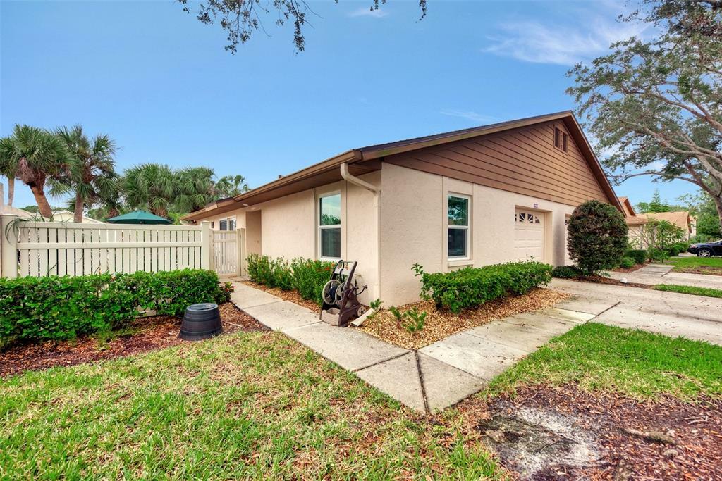 Property Photo:  4023 Center Pointe Place 3A  FL 34233 