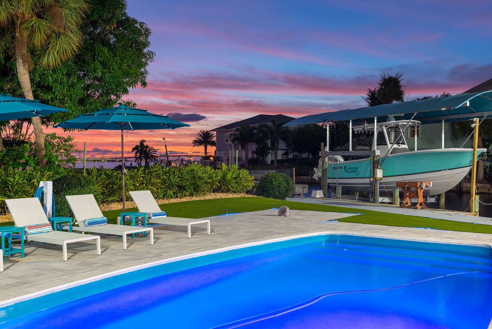 Property Photo: 86 N Sewalls Point Road FL 34996