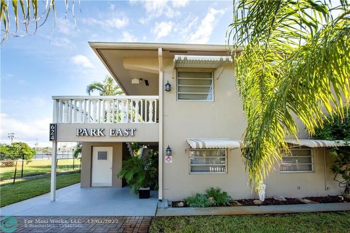 624 NE 10th Ave 5  Fort Lauderdale FL 33304 photo