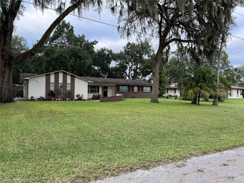 Property Photo:  39035 10th Avenue  FL 33542 