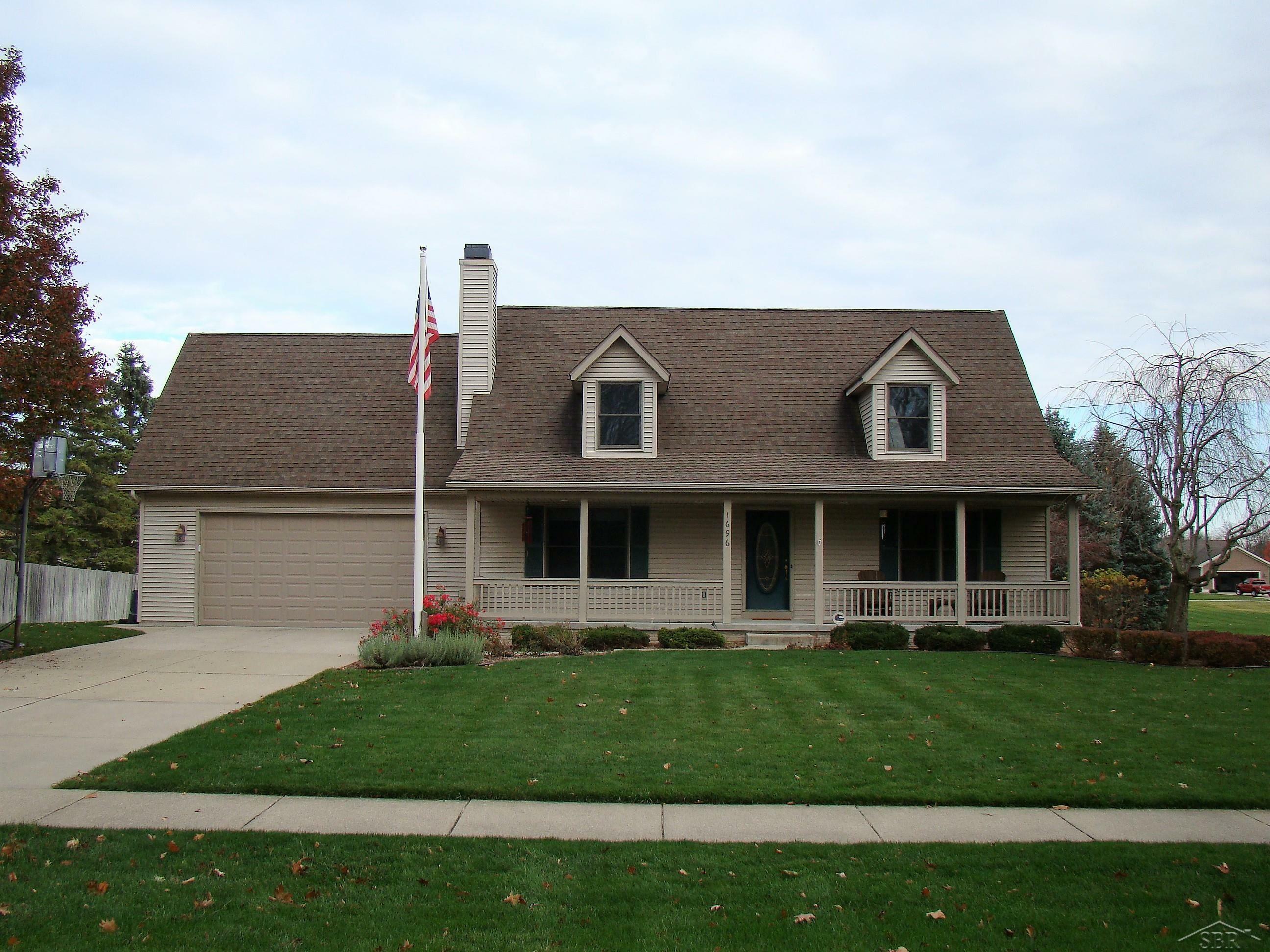 Property Photo:  1696 Short Rd.  MI 48609 