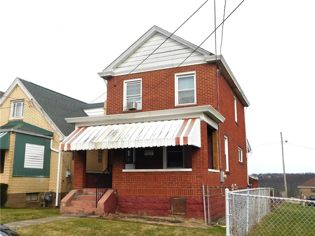 Property Photo:  1113 Wool Street  PA 15110 