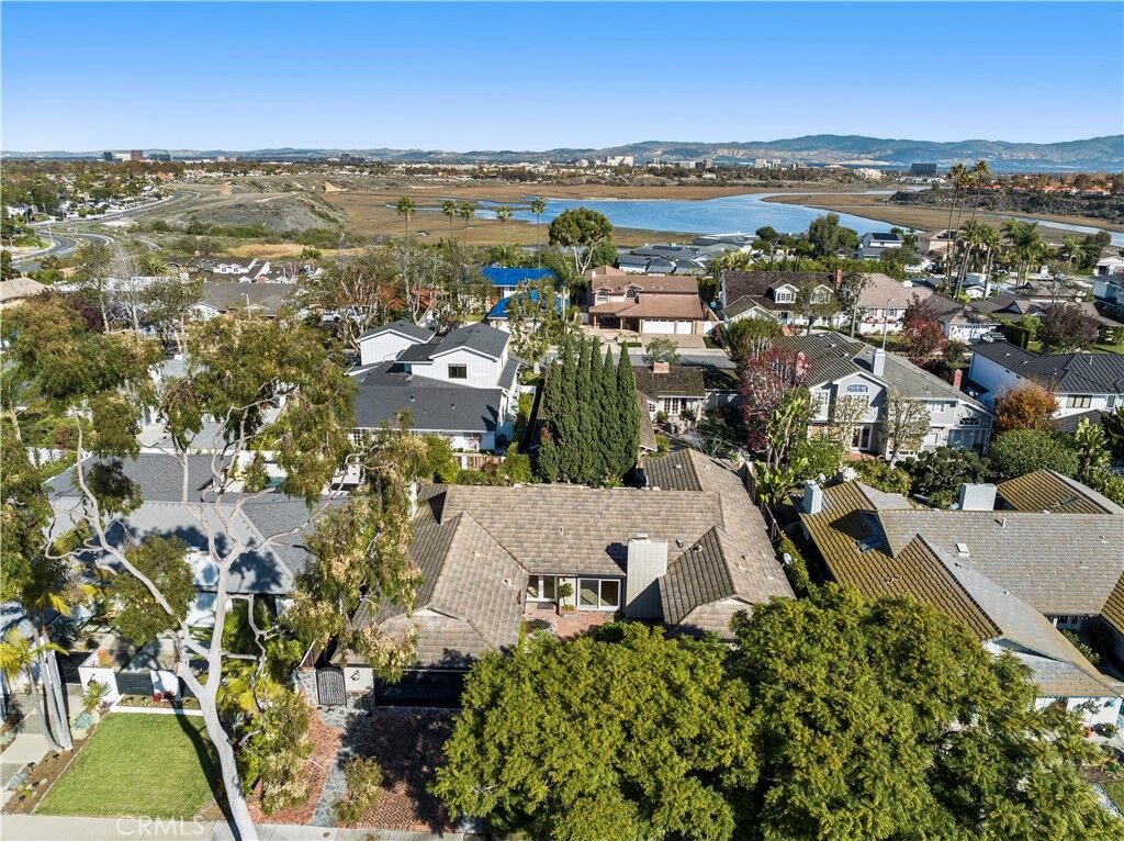 Property Photo:  2100 Windward Lane  CA 92660 