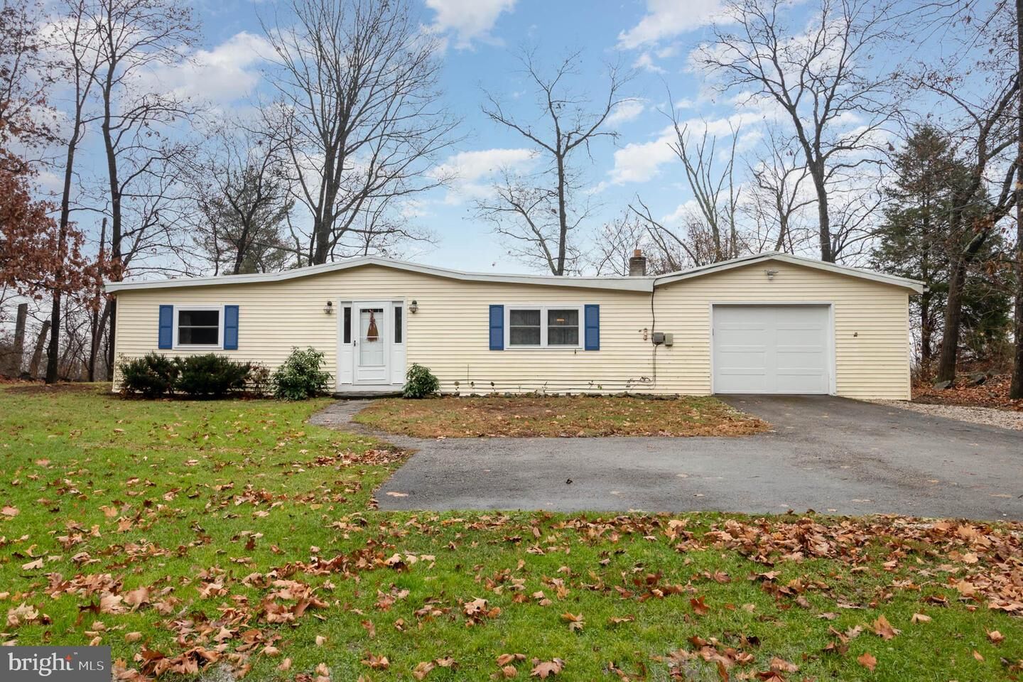 Property Photo:  970 Alpine Road  PA 17365 