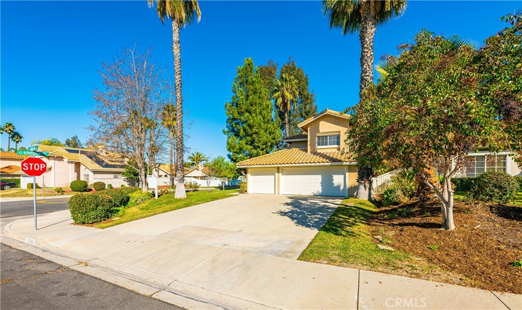 Property Photo:  27522 Dandelion Court  CA 92591 