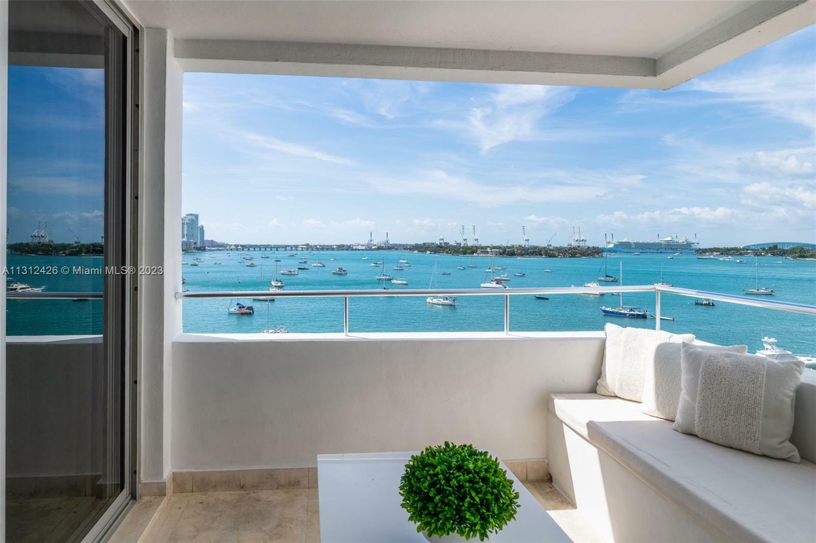 Property Photo: 16 Island Ave 7D FL 33139