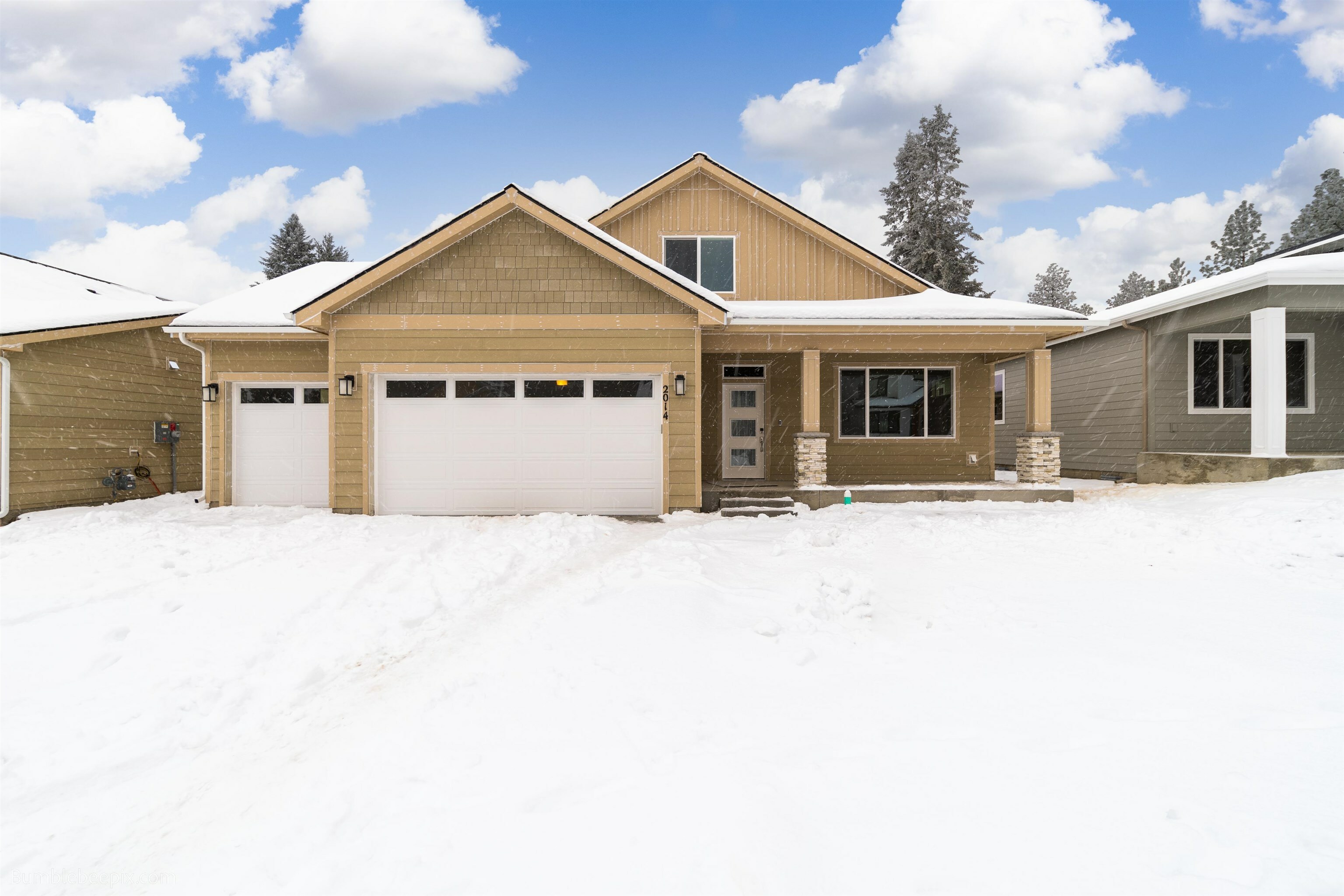 Property Photo:  2014 E 33rd Ave  WA 99203 