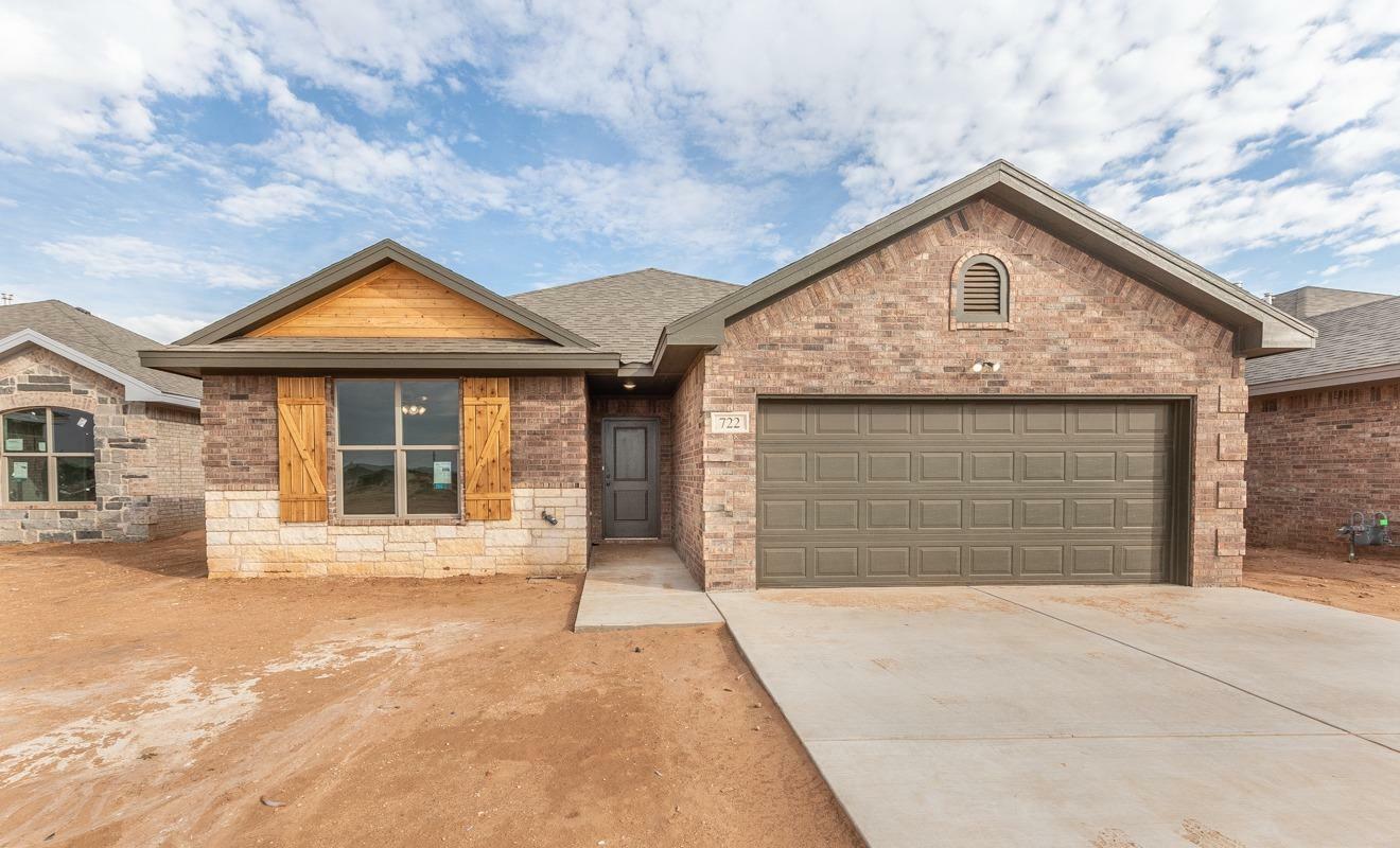 Property Photo:  722 E 18th  TX 79382 