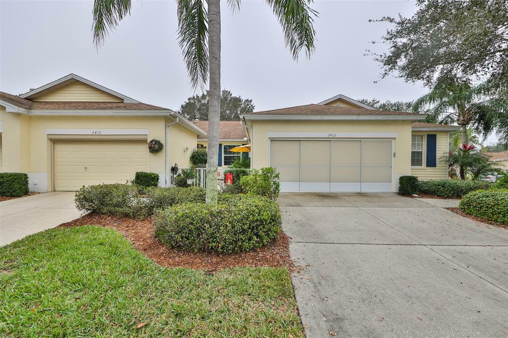 Property Photo:  2410 Nantucket Drive 55  FL 33573 