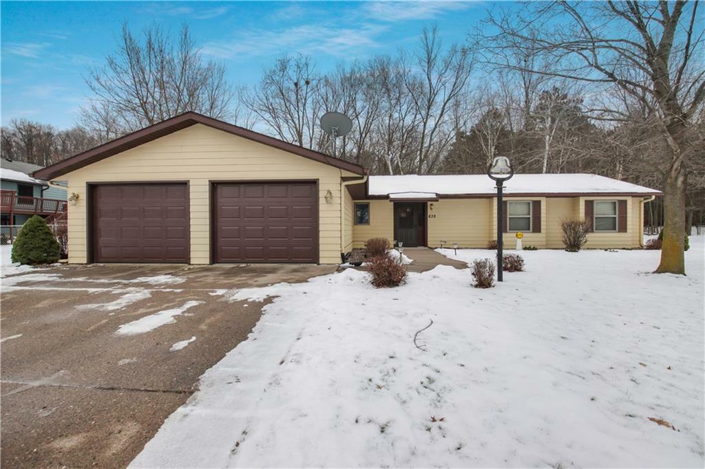 Property Photo:  839 Summit Avenue  WI 54729 