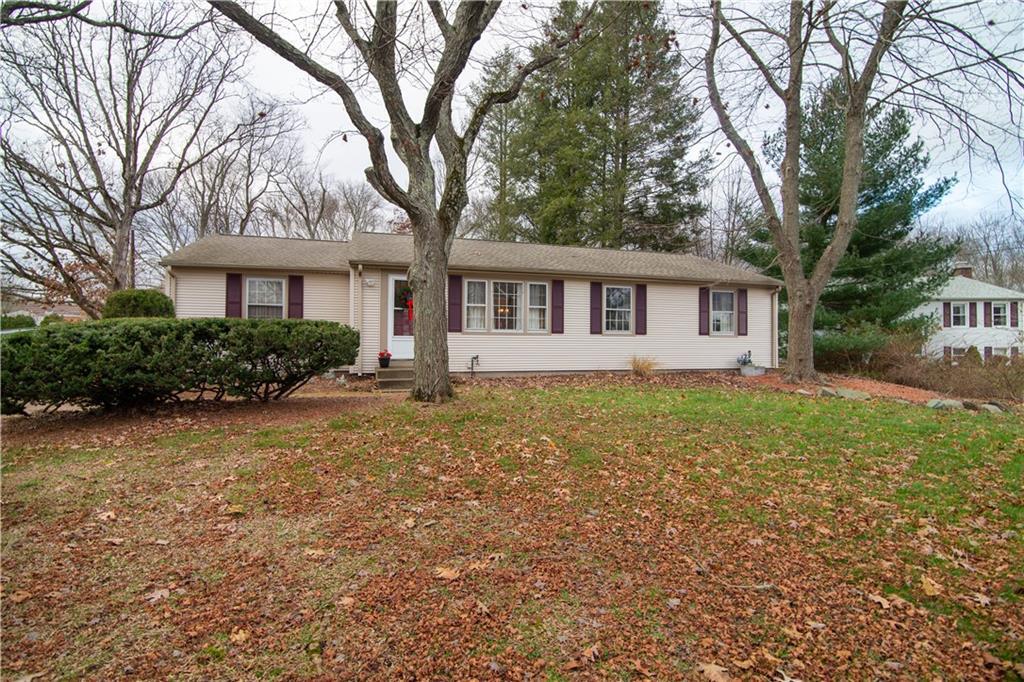 Property Photo:  2 Tanglewood Dr  RI 02915 